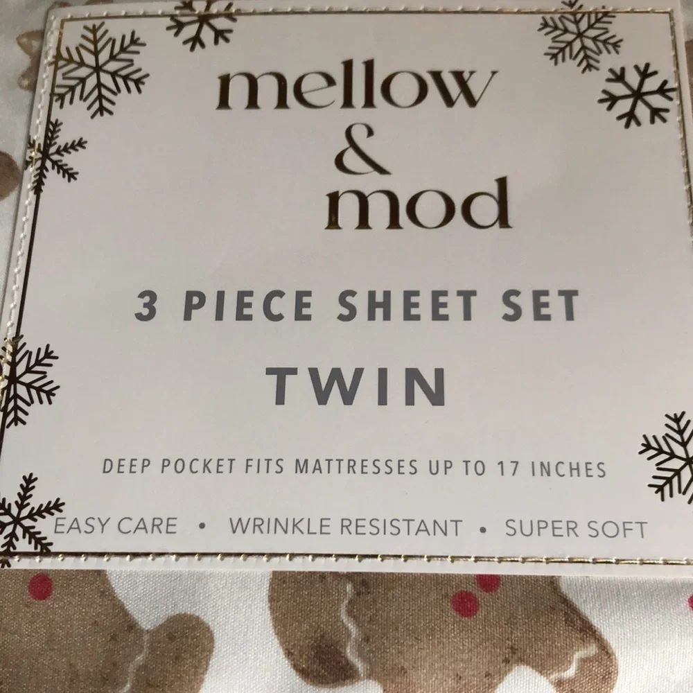 Mellow & Mod GINGERBREAD Sheet Set - TWIN